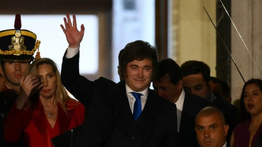 milei-lanza-insultos-en-discurso-divisivo-ante-el-congreso-de-argentina