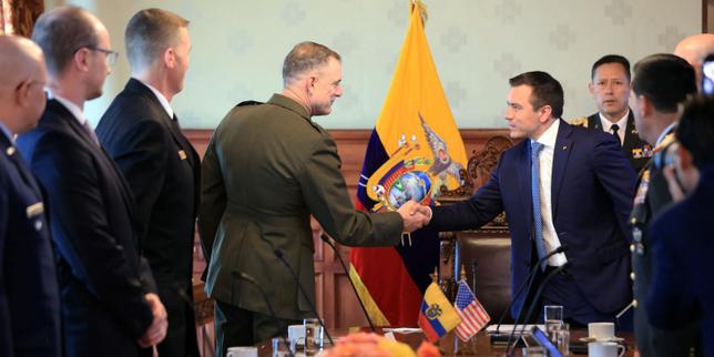 l’equateur-anuncia-las-«operaciones-conjuntas»-con-los-estados-unidos-para-luchar-contra-el-narcotrafico