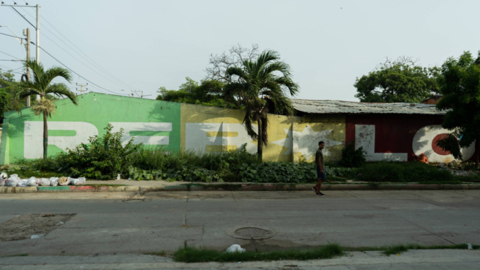 barranquilla-|-conmocion-en-el-barrio-rebolo-por-la-muerte-de-un-menor-de-4-anos-que-quedo-atrapado-en-un-incendio-dentro-de-su-vivienda