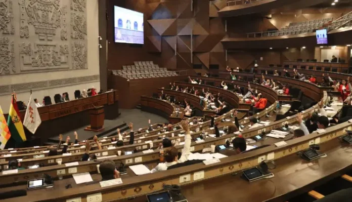 diputados-aprueban-transferencia-de-inmueble-para-un-hospital-oncologico-en-santa-cruz