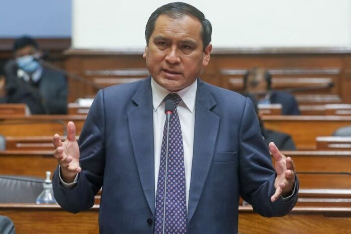 flavio-cruz-espera-que-vladimir-cerron-participe-en-debate-tras-audiencia-del-tc