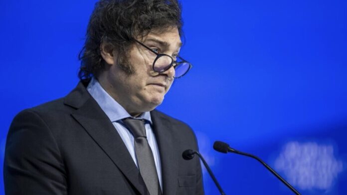 javier-milei:-“los-que-defienden-la-industria-nacional-son-unos-chorros”