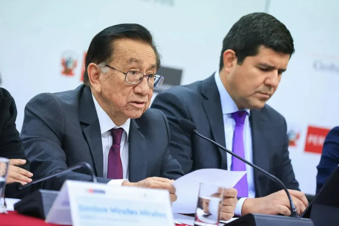 jose-maria-balcazar:-“que-con-10-votos-de-peru-libre-me-van-a-manipular-(…)-es-un-poco-de-chiste”
