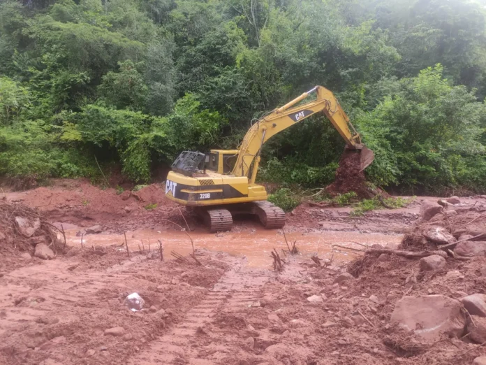 la-abc-corta-transitabilidad-en-la-via-la-angostura-–-samaipata