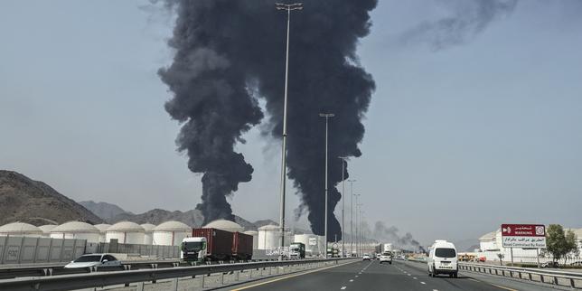 isla-de-kharg:-les-frappes-americaines-sur-ce-point-nevralgique-de-l’industrie-petroliere-de-l’iran-font-craindre-des-perturbations-durables