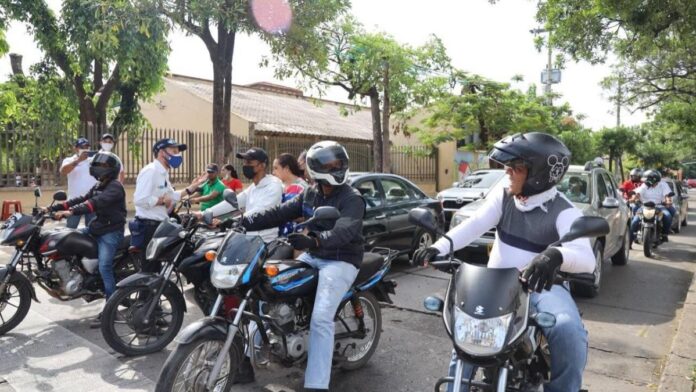 ojo:-tenga-en-cuenta-que-ya-inicio-la-restriccion-de-motocicletas-en-horarios-nocturnos-en-bucaramanga,-asi-funcionara-de-nuevo-la-medida