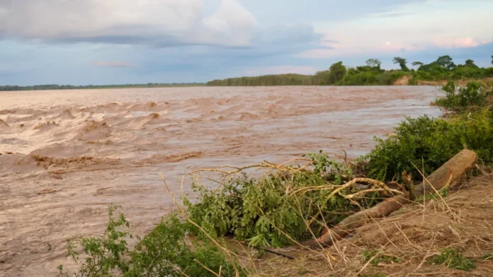 abc-santa-cruz-reporta-tres-carreteras-cerradas-a-causa-de-las-lluvias