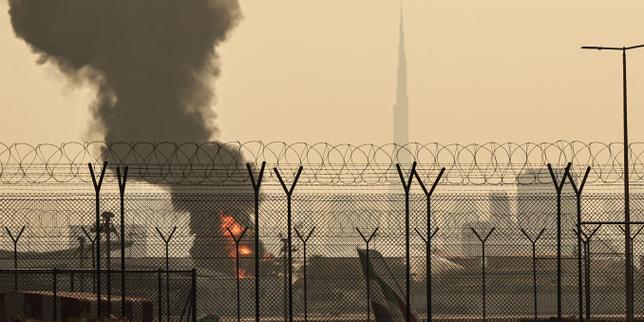 en-direct,-guerre-au-moyen-orient :-de-fortes-explosions-a-teheran-apres-de-nouveaux-bombardements-israeliens ;-des-attaques-de drones-et de missiles-sur-dubai-et au qatar