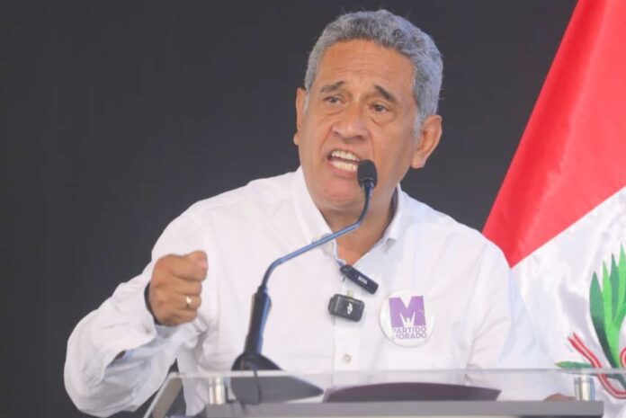 mesias-guevara-en-foro-de-candidatos:-consolidaremos-la-conectividad-digital-como-base-para-elevar-la-calidad-del-turismo