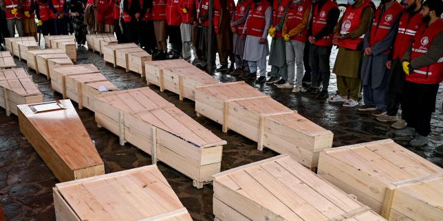 l’afghanistan-«vengera»-les-centaines-de-victimes-de-la-frappe-pakistanaise-contra-un-hospital