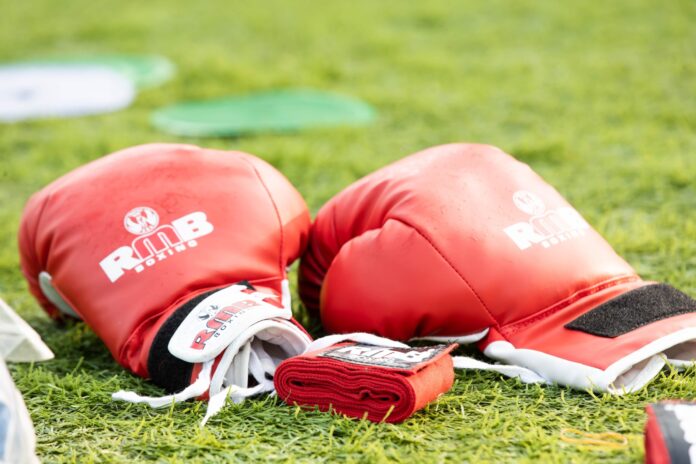 como-interpretar-una-pelea-round-por-round-antes-de-apostar-en-boxeo