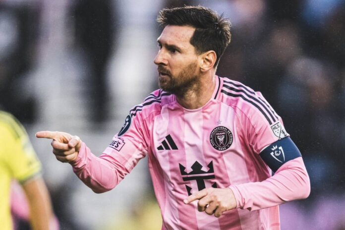a-new-record-for-lionel-messi-as-he-reaches-900-goals-as-a-professional