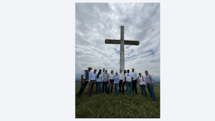 ¿que-llego-de-tierra-santa-para-motivar-mas-turismo-al-centro-del-valle?-el-objeto-sera-incorporado-al-santuario-de-la-cruz-del-picacho-de-tulua.