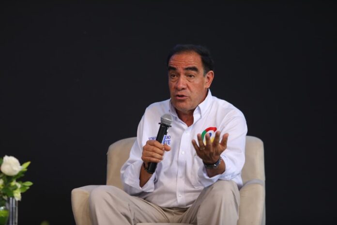 candidato-yonhy-lescano-participa-esta-noche-en-primera-fecha-del-debate-presidencial-del-jne
