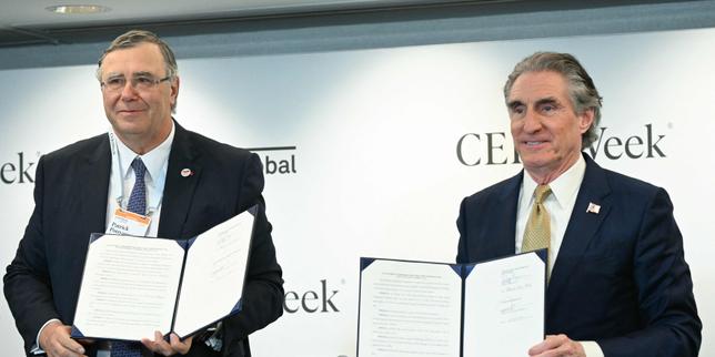 totalenergies-y-la-administracion-trump-concluyeron-un-acuerdo-ambiental-por-1-mil-millones-de-dolares-para-anular-proyectos-ecologicos-en-el-mar.