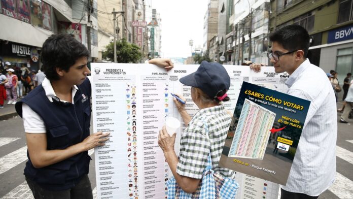 elecciones-2026:-el-comercio-y-la-onpe-continuan-este-miercoles-con-campana-informativa-para-que-los-ciudadanos-practiquen-como-votar
