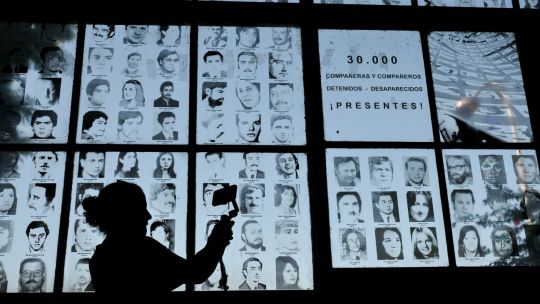 argentina-recuerda-el-doloroso-legado-de-la-dictadura-mientras-milei-desafia-la-narrativa