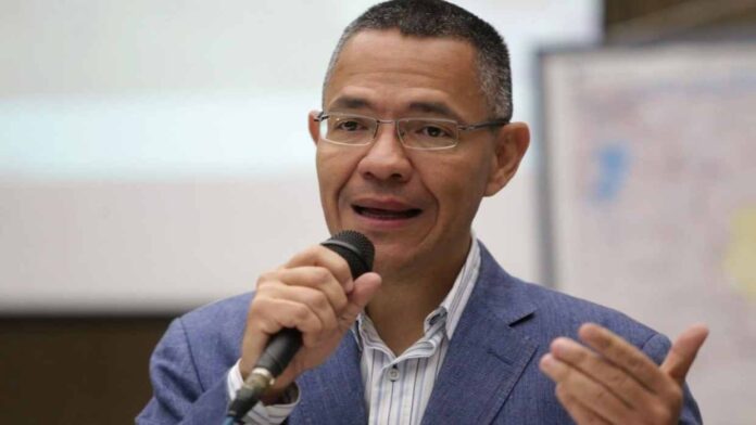 ernesto-villegas-retira-su-postulacion-a-la-defensoria-del-pueblo