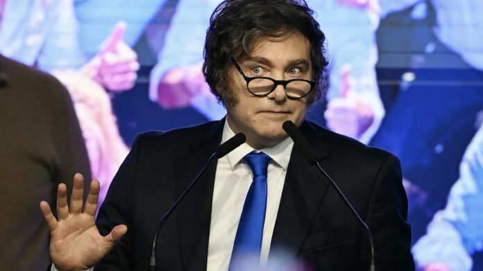 la-desaprobacion-de-javier-milei-llega-al-64%-y-ocho-de-cada-diez-argentinos-no-llegan-a-fin-de-mes