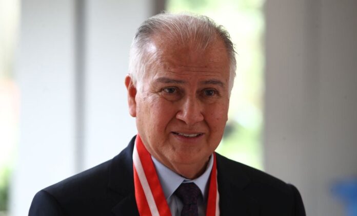 ahora-nacion-afirma-que-su-consultor-internacional-jordi-segarra-fue-contratado-por-u$s175-millones-por-tres-meses