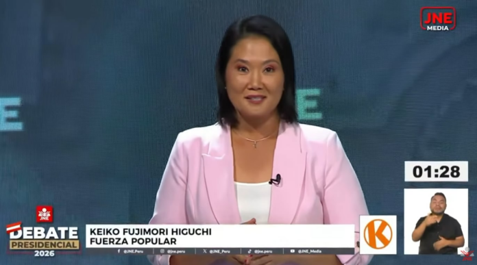 keiko-fujimori-tras-debate:-“les-pido-que-no-se-siguen-colgando-de-mi-falda-para-excusar-su-ineptitud-y-su-incapacidad”