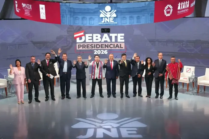 elecciones-en-peru-favorecen-a-la-derecha-en-una-carrera-fragmentada