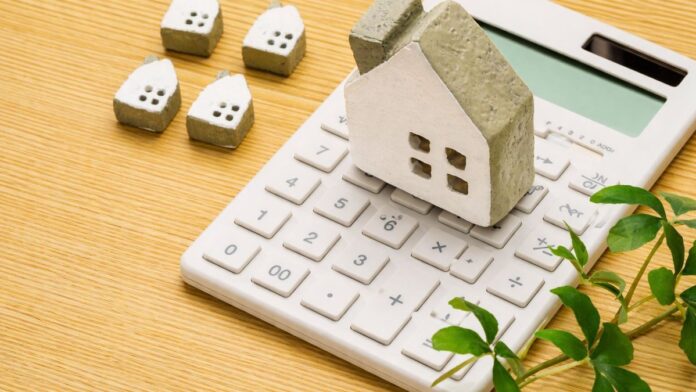 vivir-solo,-cada-vez-mas-dificil:-independizarse-ya-cuesta-mas-de-$3,5-millones-por-mes