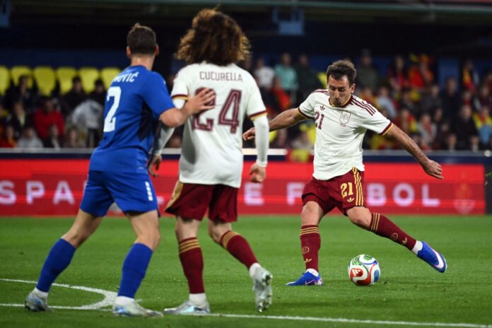 espana-mostro-su-buena-forma-antes-del-mundial-al-vencer-a-serbia-3-0