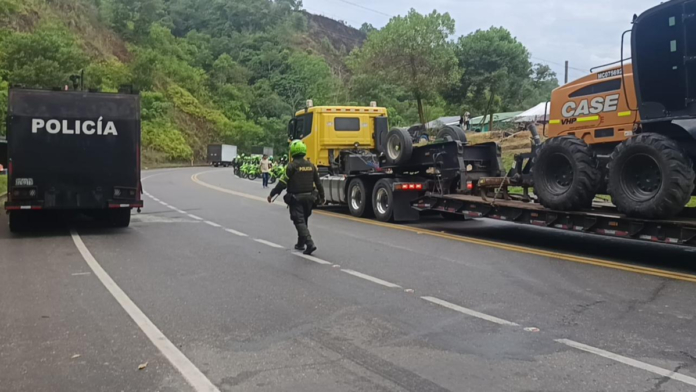 ¡via-habilitada!-el-operativo-relampago-en-antioquia-que-puso-fin-al-bloqueo-en-la-ruta-a-la-costa-atlantica-durante-el-paro-minero