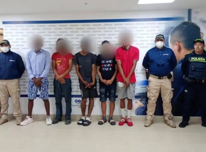migracion-colombia-expulso-a-siete-extranjeros-por-conductas-delictivas:-cinco-son-venezolanos