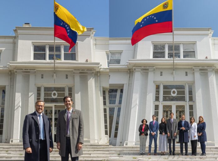 mision-diplomatica-de-delcy-rodriguez-anuncio-la-recuperacion-de-la-embajada-de-venezuela-en-ee-uu