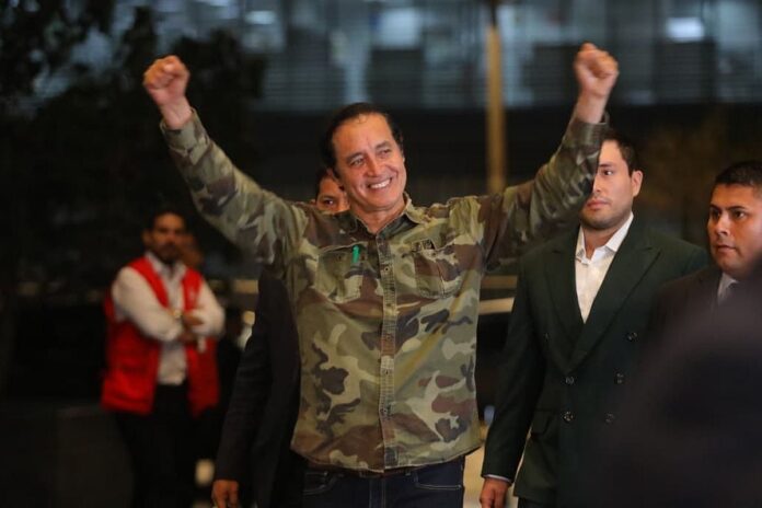 candidato-alex-gonzales-participa-esta-noche-en-cuarta-fecha-del-debate-presidencial-2026