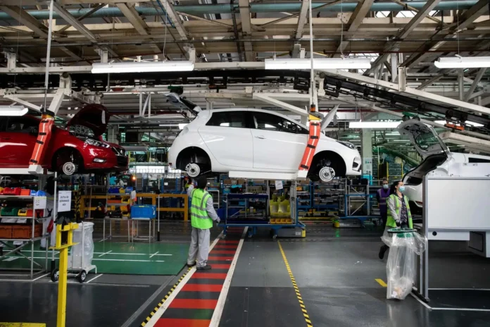 los-cierres-de-fabricas-en-francia-aumentan-un-30%-a-medida-que-los-aranceles-de-asia-y-ee-uu.-presionan-a-los-fabricantes