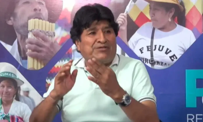 analista:-el-evismo-esta-vigente,-arce-y-andronico-fueron-los-“tontos-utiles”