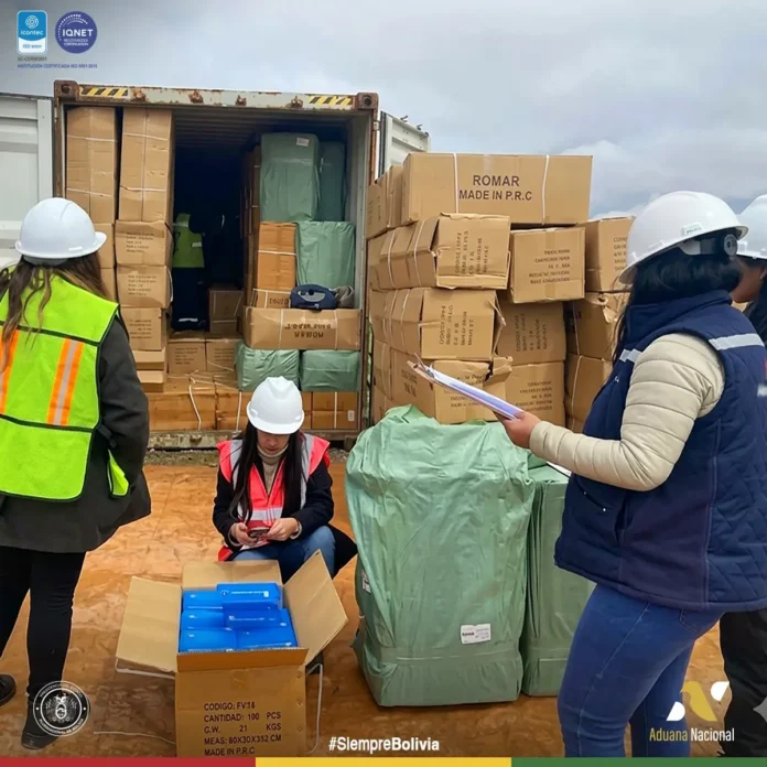 aduana-nacional-desmantela-red-de-contrabando-y-falsificacion-de-griferia-fv-en-cochabamba