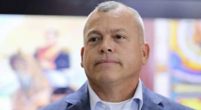 anibal-coronado-asume-presidencia-de-corporacion-“juntos-todo-es-posible”