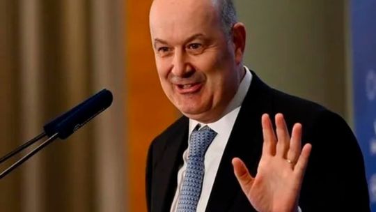 ‘ley-hojarasca’:-milei-apunta-a-70-derogaciones-de-leyes-en-renovado-impulso-desregulador