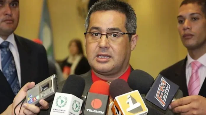 gobierno-destituye-al-hermano-de-cilia-flores-del-saime