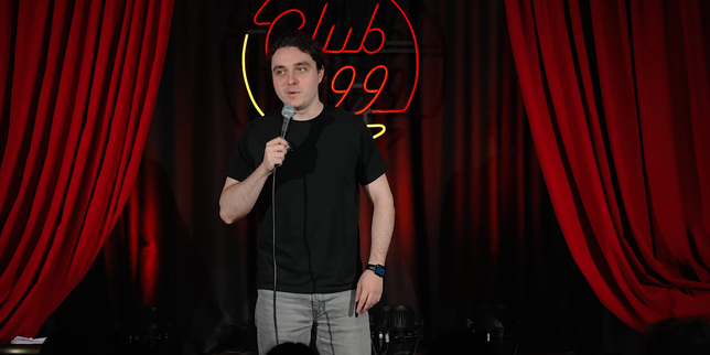 dragos,-le-comique-roumain-qui-aimerait-rassembler-l’europe-autour-du-rire