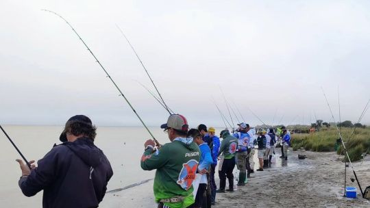 dobletes-y-precision:-gran-jornada-de-pesca-fina-en-tapera-de-lopez