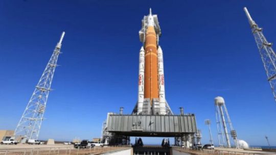 ¿a-que-hora-es-y-como-seguir-en-vivo-el-lanzamiento-de-artemis-ii-desde-la-argentina?