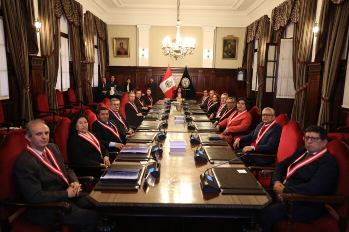 sala-plena-de-la-corte-suprema-afirma-que-agravios,-descalificacion-o-confrontacion-esteril-no-contribuyen-a-fortalecer-la-democracia