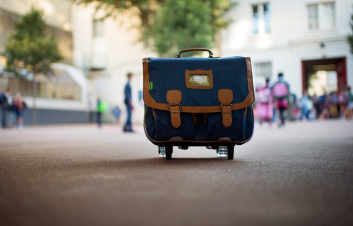 paris-suspende-a-31-monitores-escolares-en-tres-meses-por-presuntos-abusos-sexuales