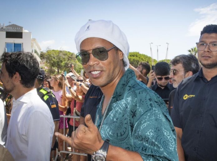 prision-preventiva-para-empresaria-por-falsificar-pasaporte-de-ronaldinho-en-paraguay
