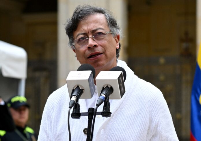 armando.info:-el-circulo-de-petro-que-pacto-con-maduro-y-los-militares-venezolanos