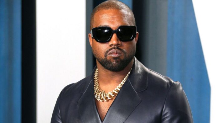politicos-y-asociaciones-judias-piden-vetar-a-kanye-west-del-reino-unido