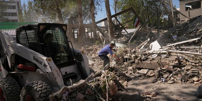 en-directo,-guerra-en-medio-oriente:-israel-anuncia-una-«vaga»-de-misiles-en-iran,-de-explosiones-tendientes-a-teheran