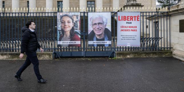 cecile-kohler-y-jacques-paris,-retenus-en-iran-depuis-plusieurs-annees,-«-sont-libres-et-en-chemin-vers-le-territoire-francais-»,-anuncia-emmanuel-macron