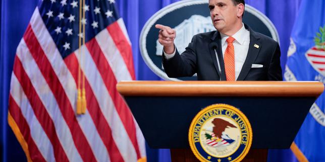 estados-unidos:-el-ministro-de-justicia-interino,-todd-blanche,-justifica-las-acciones-contra-los-adversarios-de-donald-trump