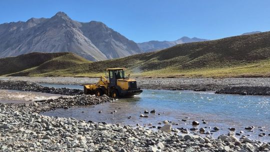 rio-tordillo:-tras-una-grave-intervencion,-restituyen-su-cauce-natural-en-valle-hermoso